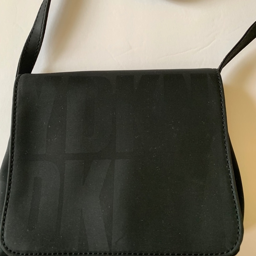DKNY Black cross body purse - Picture 2 of 6